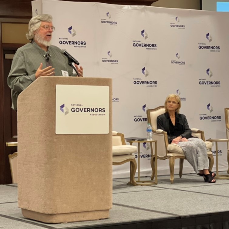 During the Governors’ Education Policy Advisors Institute, former North Carolina Governor Bev Perdue, and @JHU_EGC’s Dr. @BobBalfanz discuss K-12 academic recovery, summer learning, and re-engaging students.