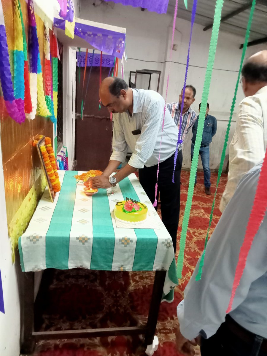 ServiceWesco's tweet photo. Wesa observed Engineers Day at association office,Burla today.
#HappyEngineersDay https://t.co/sAqEUf88VU