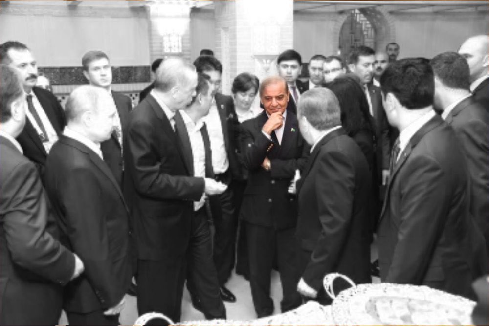 ایک دفعہ وہ سناؤ نا میں مانگنے نہیں آیا لیکن کیا کروں مجبوری ہے