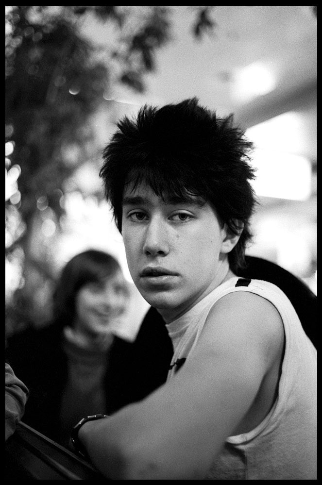 MickeRip's tweet photo. Some of my friends of the early Stockholm punk scene in 1978. Canon FTb, 50mm 1.8, Kodak Tri-X. #believeinfilm #istillshootfilm #analogphotography #punkrock https://t.co/SRSSdEUdwW