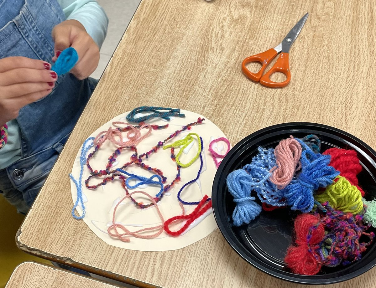 mrsdaoust's tweet photo. We had a lot of fun celebrating International Dot day based on the lessons taught in the book The Dot by Peter H. Reynolds https://t.co/L6fZOctuoe