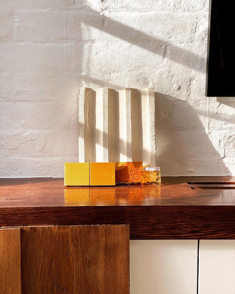 H&E Smith Ltd tweet media