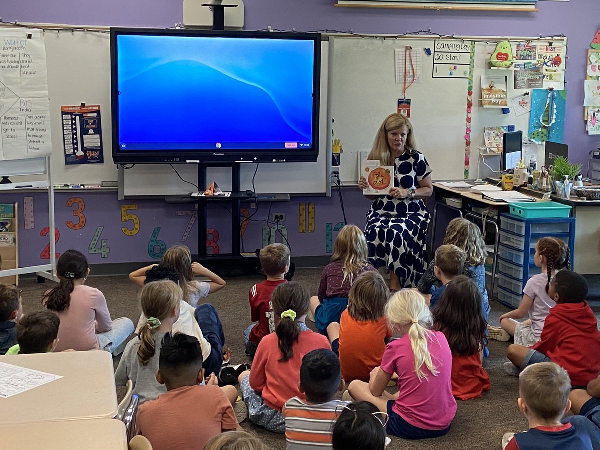 otterbaker's tweet photo. We loved having Mrs Bias come and read the Dot to celebrate National Dot Day!! 🔴 #itsbetterinthegrove https://t.co/CPSeUfNAqo