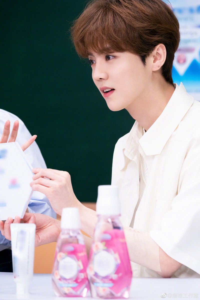 ValentineLuhan's tweet photo. 220915 #LuHan studio weibo update 

Link : https://t.co/iXXUjIx8Jc https://t.co/3MgvEMOz5V