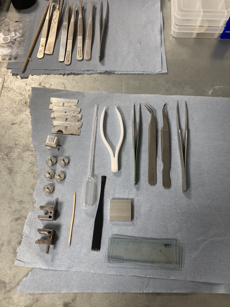 reivilo_t's tweet image. Someone was a little bit fussy in the lab… #ICReverseEngineering