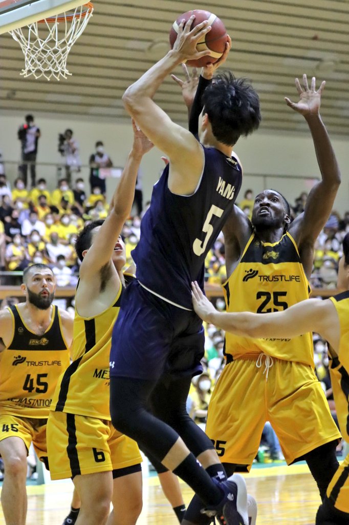 32Yukarikun's tweet photo. #BREX
#プレシーズンvs仙台戦
#荒谷裕秀
#ヤンジェミン
#11to5

nice連携😉❤ https://t.co/qipGIUvf6E