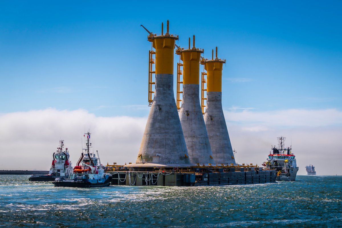 HAROPA PORT (@haropaport) on Twitter photo Avis aux petits curieux, le dernier convoi chargé des trois dernières #fondationsgravitaires quitte le #portduHavre aujourd’hui. RDV vers 18h30 pour le passage des digues 😉 Avis aux petits curieux, le dernier convoi chargé des trois dernières #fondationsgravitaires quitte le #portduHavre aujourd’hui. RDV vers 18h30 pour le passage des digues 😉