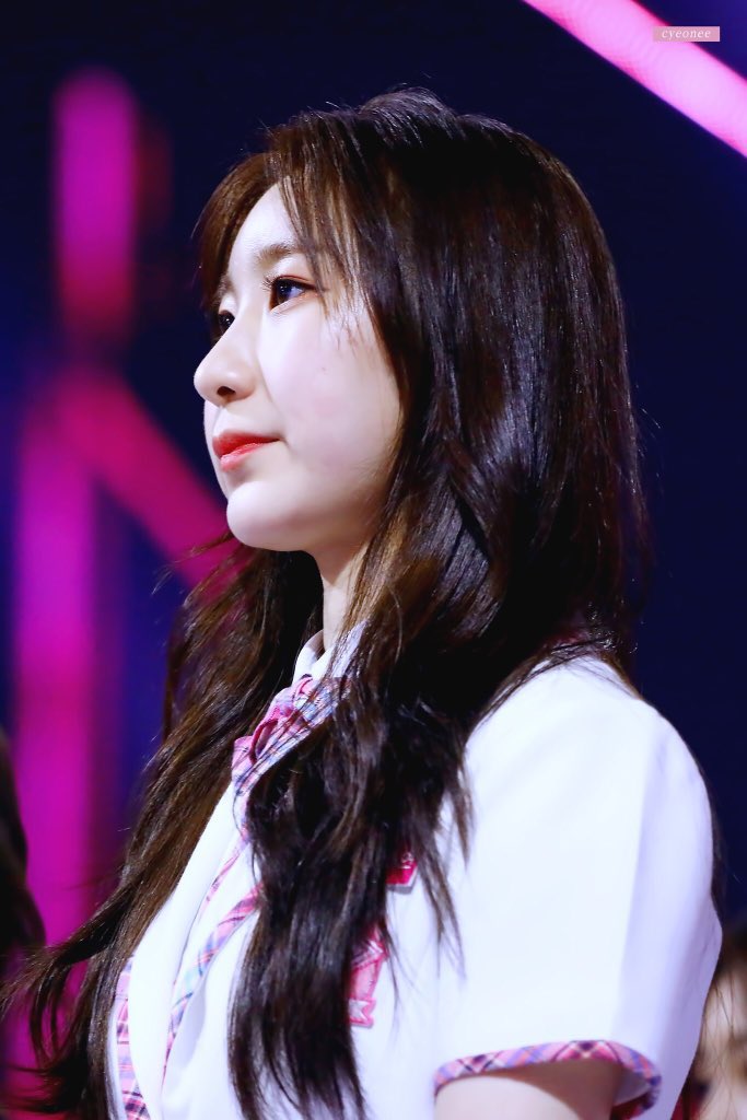 ChaeyeonMariel's tweet photo. You don't understand the waiting, the patience, the questions that we have of when, why, what now

It's been 2 years, the last piece to get out of the group's shadow, and meet the world again as "Lee Chaeyeon"

#이채연 https://t.co/sxE3Mtl5YU