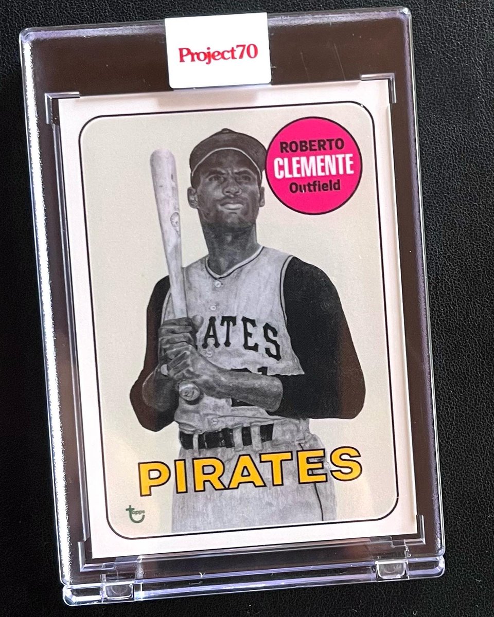 Spotlight_70's tweet photo. On this Roberto Clemente Day.

1. 1968 Roberto Clemente SP variation Spotlight70 and 1972 Base Card

3. P70 Infinite Archives ‘69 Roberto Clemente 

4. @mimsbandz 1973 Roberto Clemente 

5. P2020 @tookiteasyco 1955 Roberto Clemente 

6. @joshuavides 1955 Clemente for P2020 https://t.co/pfNY5v8fo6