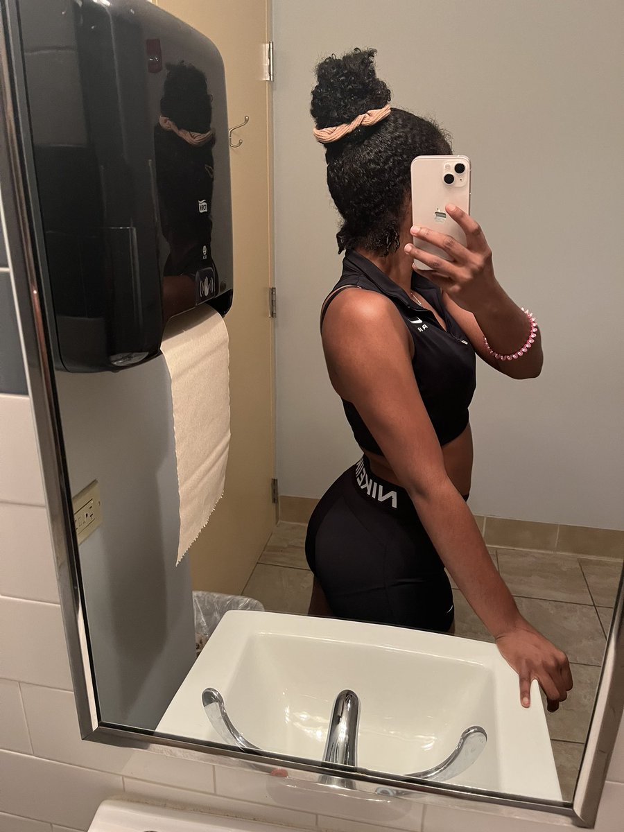 #blackgirlfitness 🖤