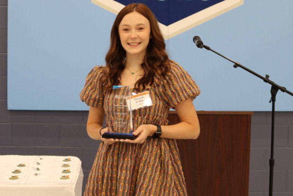 gmsdk12's tweet image. Hannah Griffin wins the Regional TSBA Student Recognition Award! Out of all the district school boards in the Delta Region, Hannah was chosen as this year's Student Recognition. edl.io/n1657497