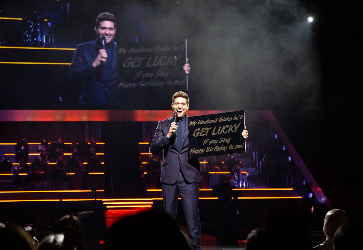 MoodyCenterATX's tweet photo. Ladies and gentleman, @MichaelBuble! 

Still thinking about the #MBHigher tour 😍

📸 Limelight Images https://t.co/tuMeWvqf7r