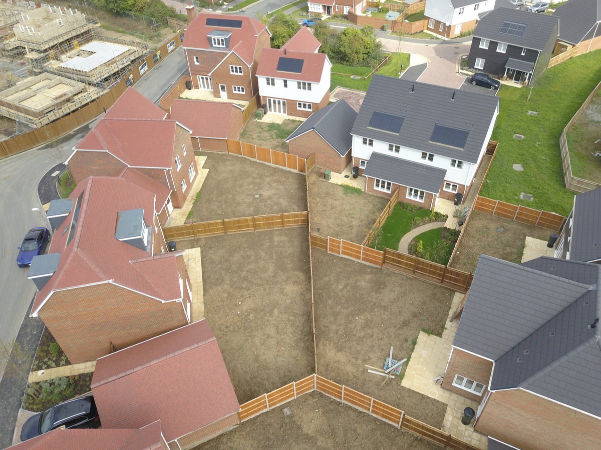 CoinfordUK's tweet photo. - Site Update -
Some fantastic aerial photographs of the recent external works currently underway at our site in Paddock Wood.
This has been one of our projects with Berkeley Homes since November 2019.
Keep up the good work everyone!!
#Coinford #externals #berkeleyhomes https://t.co/4AwqVgqboa