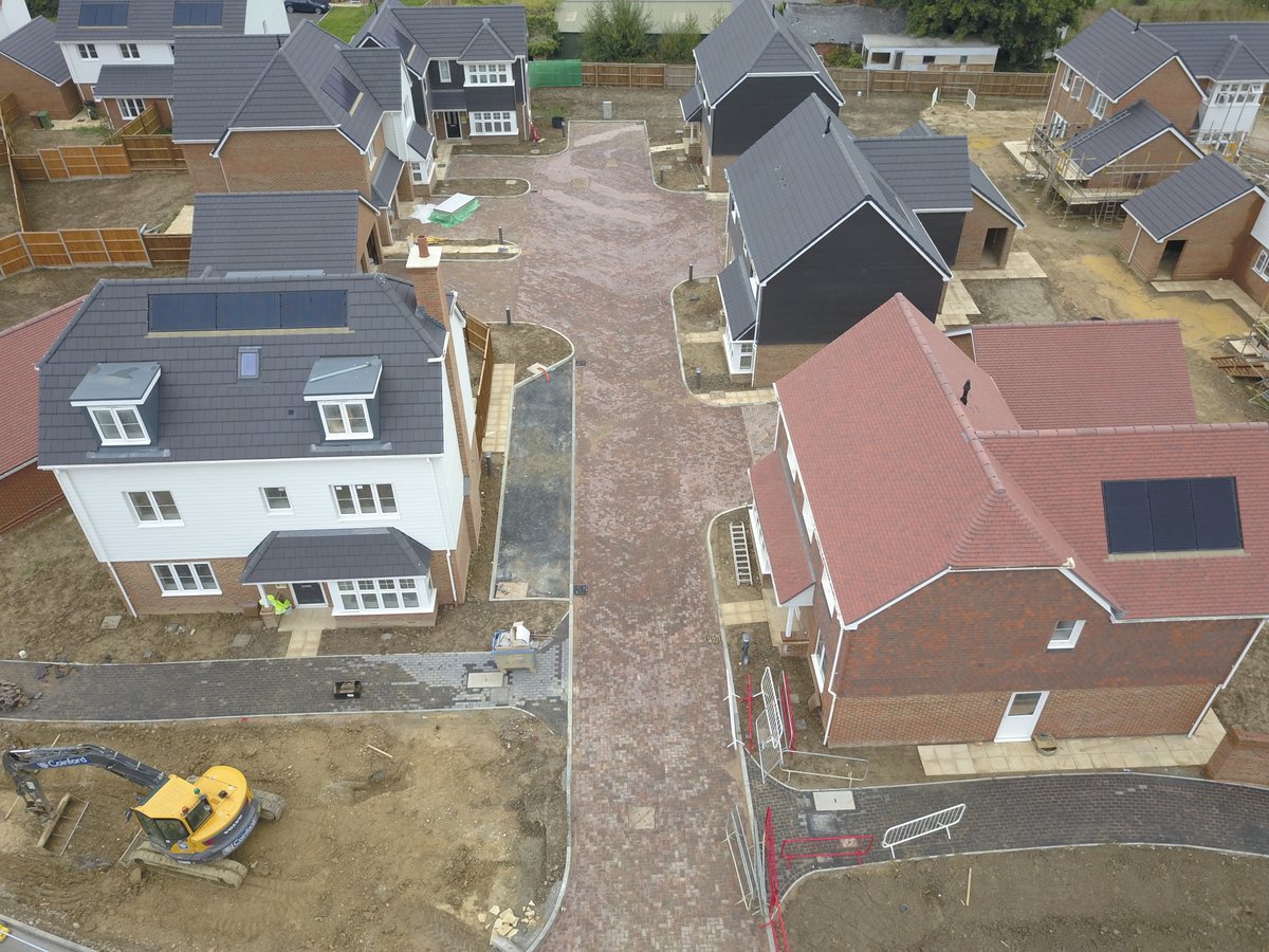 CoinfordUK's tweet photo. - Site Update -
Some fantastic aerial photographs of the recent external works currently underway at our site in Paddock Wood.
This has been one of our projects with Berkeley Homes since November 2019.
Keep up the good work everyone!!
#Coinford #externals #berkeleyhomes https://t.co/4AwqVgqboa