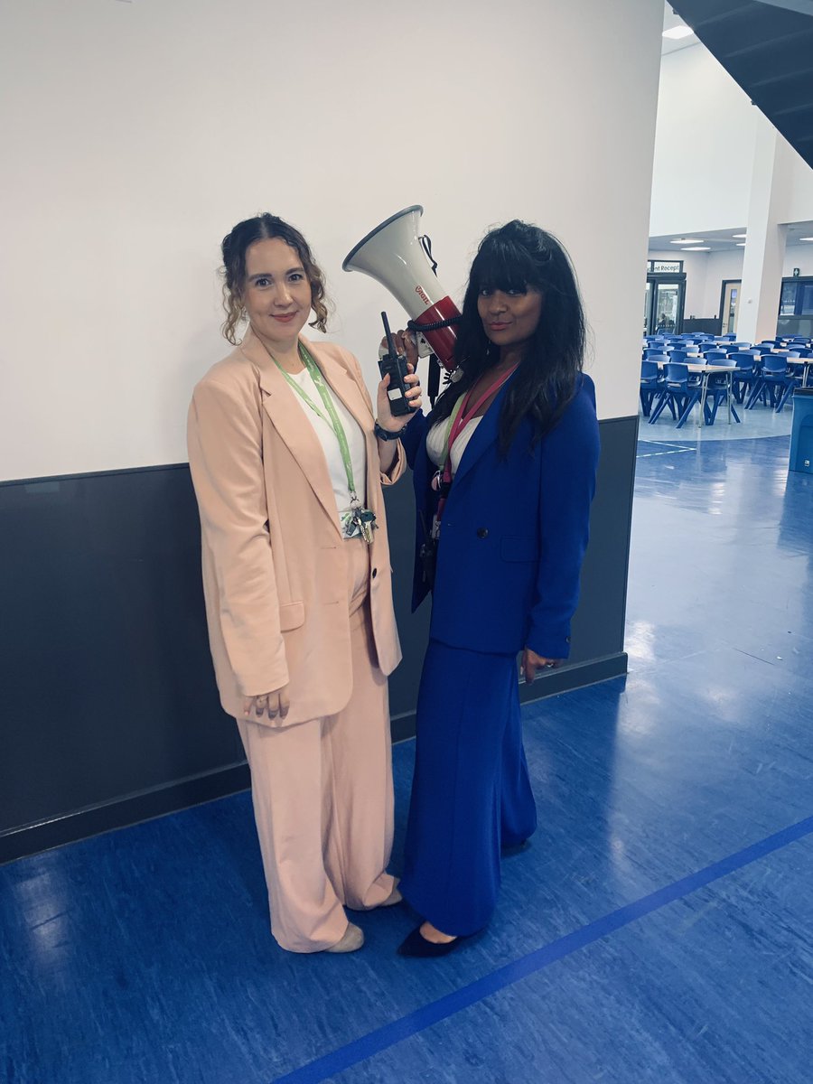 Claire Harley tweet media