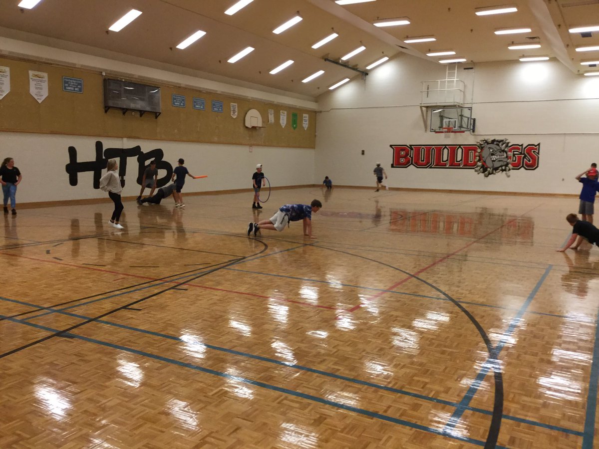 HTB_PE's tweet photo. Round up of some games played this week @htbarrett Thanks to #PhysEd twitter for a showing me Plank tag and Switch! Great Hits!!! #TwitterInspiration https://t.co/BxfWHTxojv