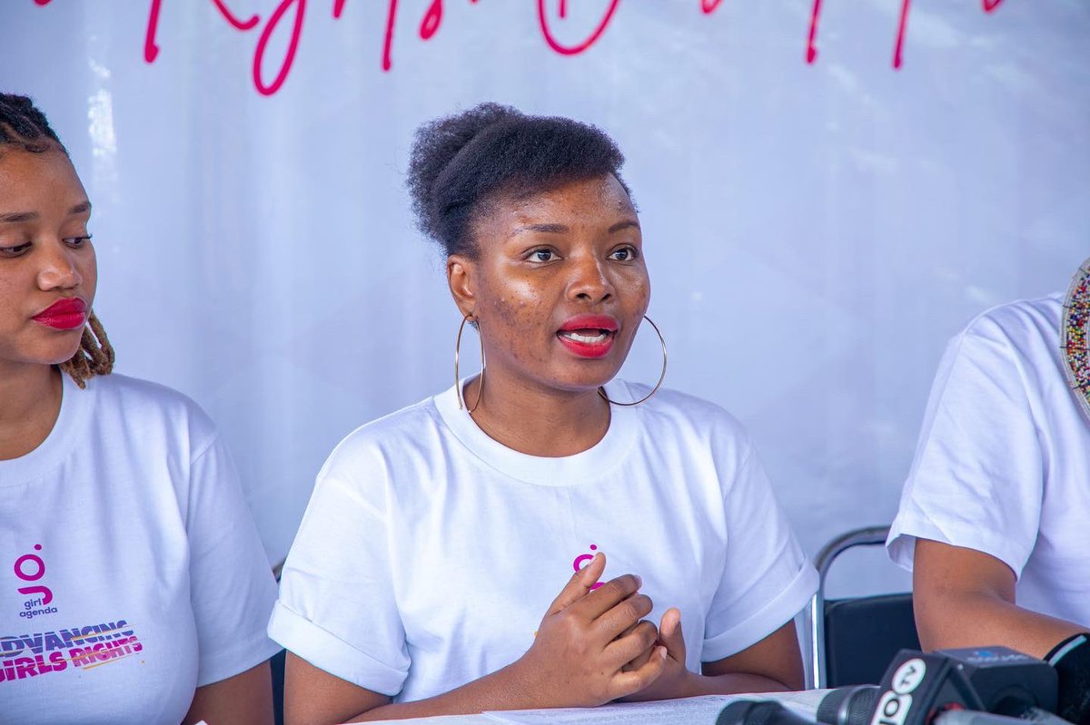 MsichanaUwezo's tweet photo. Ma binti mko tayariiiii? Ni furaha yetu kuzindua Ajenda ya Msichana 2022 tukielekea siku ya msichana duniani💃🏾 Kauli mbiu ya mwaka huu ni Haki Zetu, Kesho Yetu! 

Sisi kama waandaji tupo fitiiii 💪🏾 

#ajendayamsichana2022
#girlagenda2022
#hakizetukeshoyetu
#ourrightsourfuture https://t.co/LNmYjZPq61