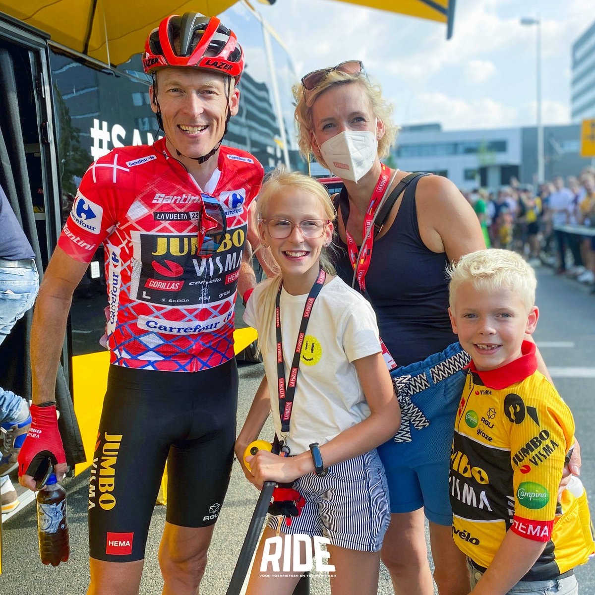 In zijn column gaat Robert Gesink uitgebreid in op een reis 'van Andorra tot Utrecht' en het dragen van de rode trui in de Vuelta a España! 🇪🇸

Bestel nu de nieuwe RIDE Najaarsgids via 👉 bit.ly/laathetnajaarm… 

#RIDEMagazine #RIDE <a href="/RGUpdate/">Robert Gesink</a> <a href="/JumboVismaRoad/">DavidRRCegg</a>