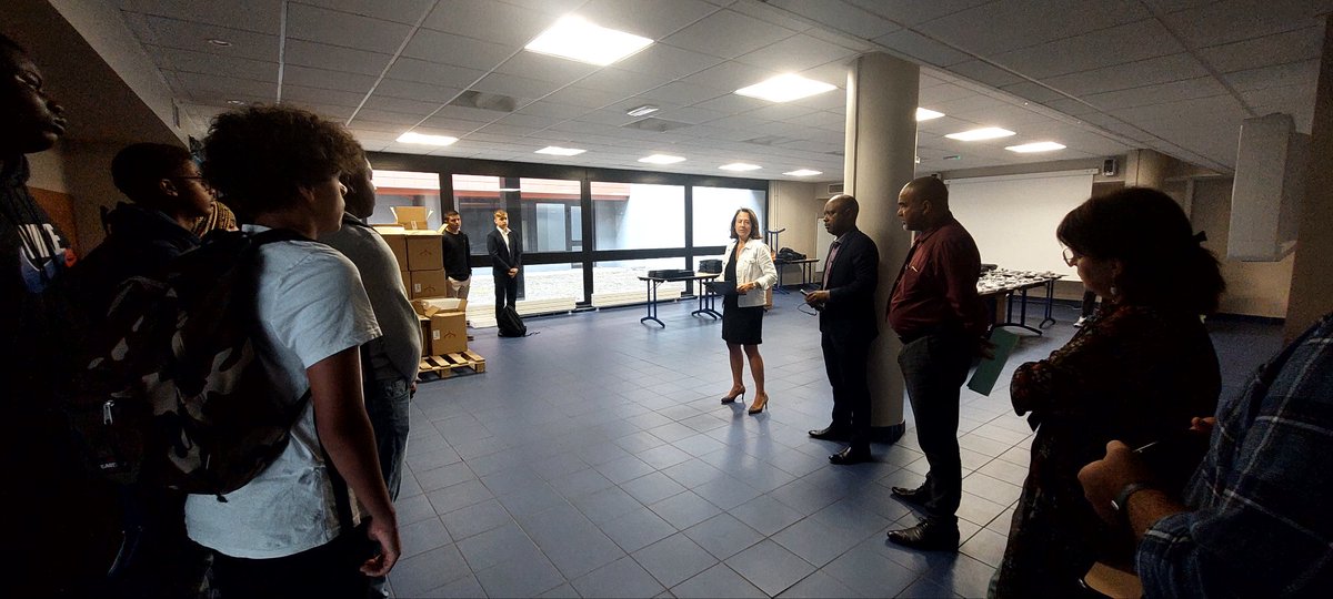 Lycée des Métiers Louis Armand tweet media