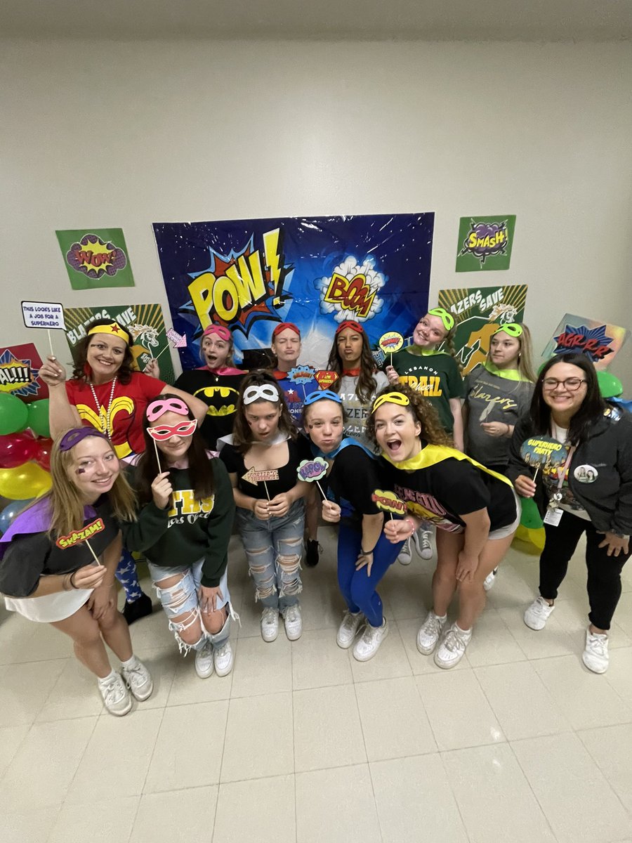 It’s Game Day and the Blazers are ready to save the day!  💚💛 #thatsmyteam