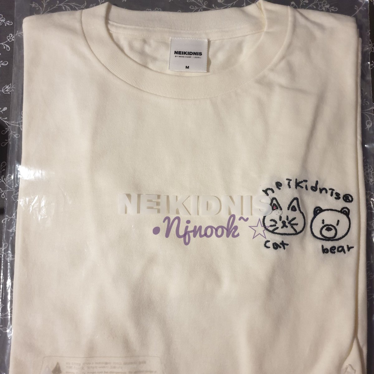 njnook's tweet photo. PLS RT: บนขอสิทธิ Hi wave Astro คอน Lalapa รอบ 13.00🍀🙏

ถ้าได้สิทธิ Hi wave 🥹
สุ่มแจกเสื้อยืด Neikidnis ไซส์ M ของใหม่ 1 ตัว

กติกา : รี+เป็นแฟนคลับทุกวงในรอบ 1 🙇‍♀️

 #LALAPA_K_CONCERT #อะโรฮ่าเซ็นเตอร์ #ตลาดนัดastro https://t.co/yOE11LkGyY