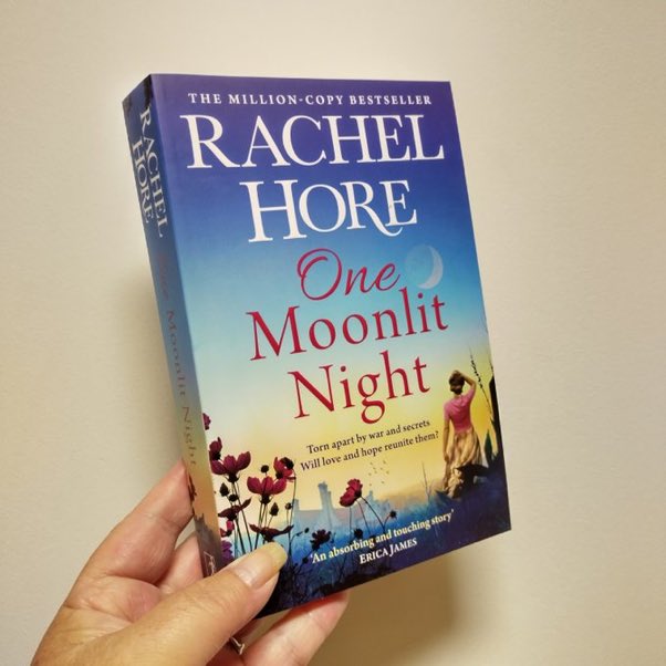 Happy publication day @Rachelhore #OneMoonlitNight looks fab and I can’t wait to read it. 😊x