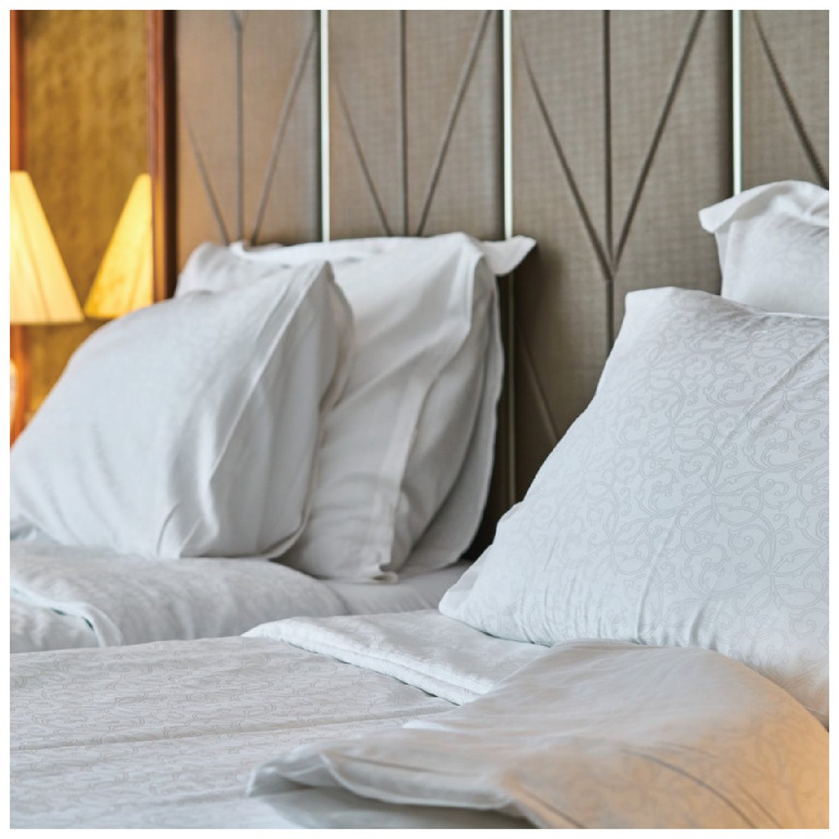 SpringAirCanada's tweet image. Combining proven technology, premium materials, and the refined comfort you expect, #SpringAir Hotel Standard #Pillow will have everyone resting easy.