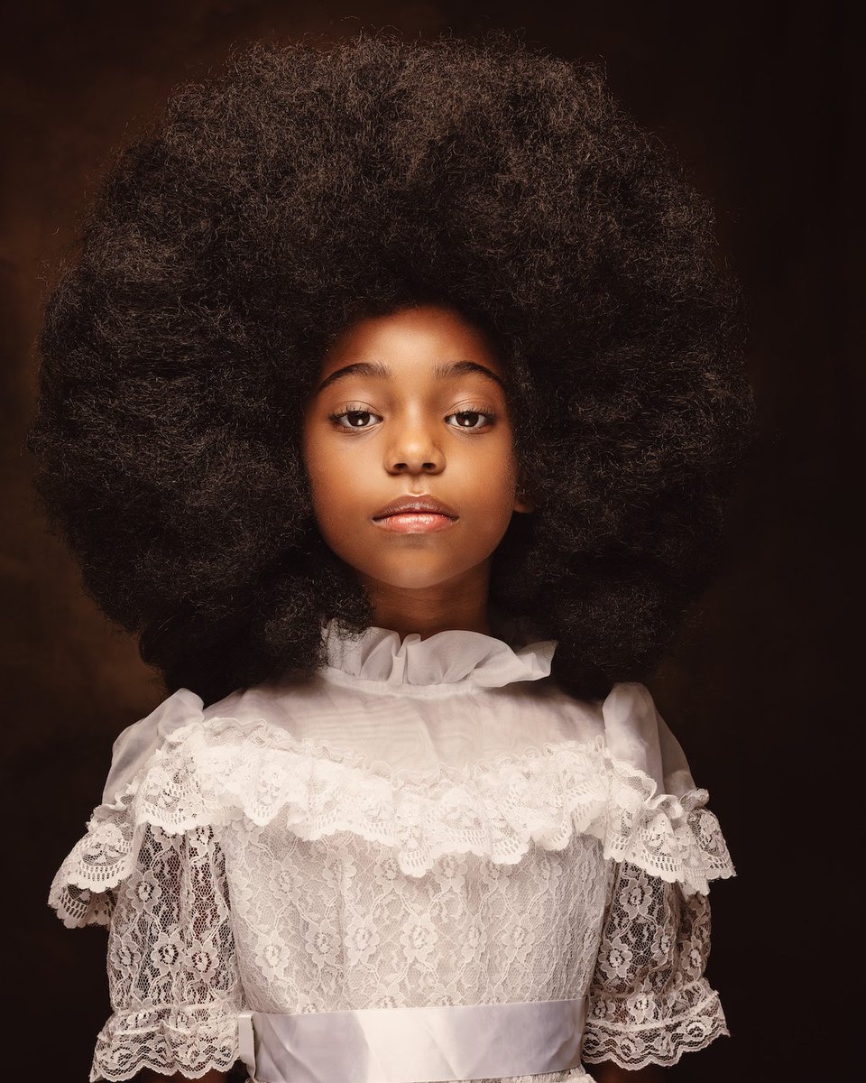 thesuper7girls's tweet photo. Check out these portraits by Regis and Kahran Bethencourt of CreativeSoul Photography that celebrate the beauty of Black hair by showcasing Black hair trends over the decades.
#madamcjwalker #super7girls #s7g #super7powers https://t.co/7X8jG33zS8