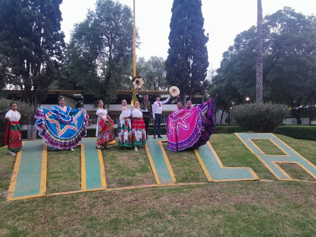 TecNM_ITTLA's tweet photo. Tarde mexicana presentada por alumnado del #ITTLA #actividadesextraescolares https://t.co/HrUQdVqDh7