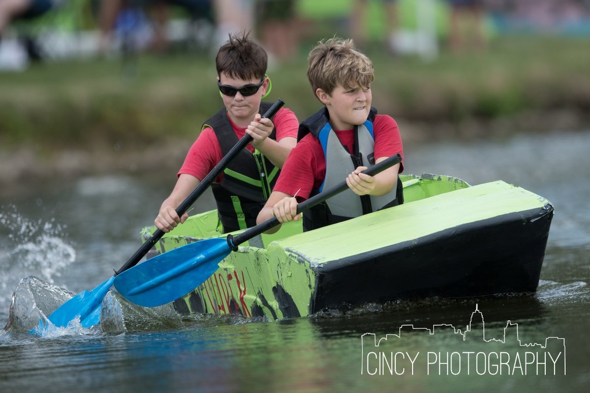 CincyPhotoGuy's tweet photo. Would you be able to make it across a lake with just cardboard and duct tape?  🚣♂ #cardboardboat #cardboardboatrace #cardboardboxboat #cardboardboatregatta #cardboardboating https://t.co/ntUi7f1nEa