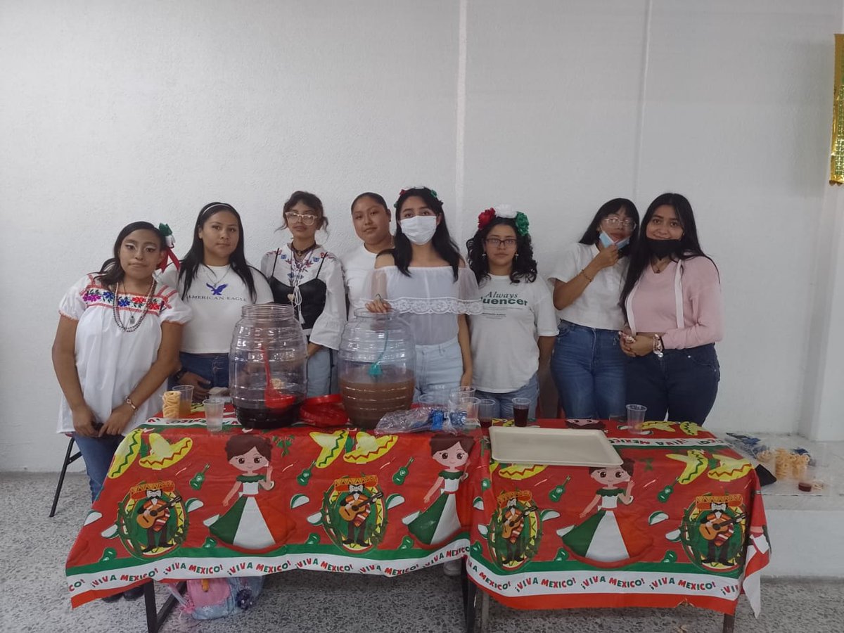 TecNM_ITTLA's tweet photo. Tarde mexicana presentada por alumnado del #ITTLA #actividadesextraescolares https://t.co/HrUQdVqDh7