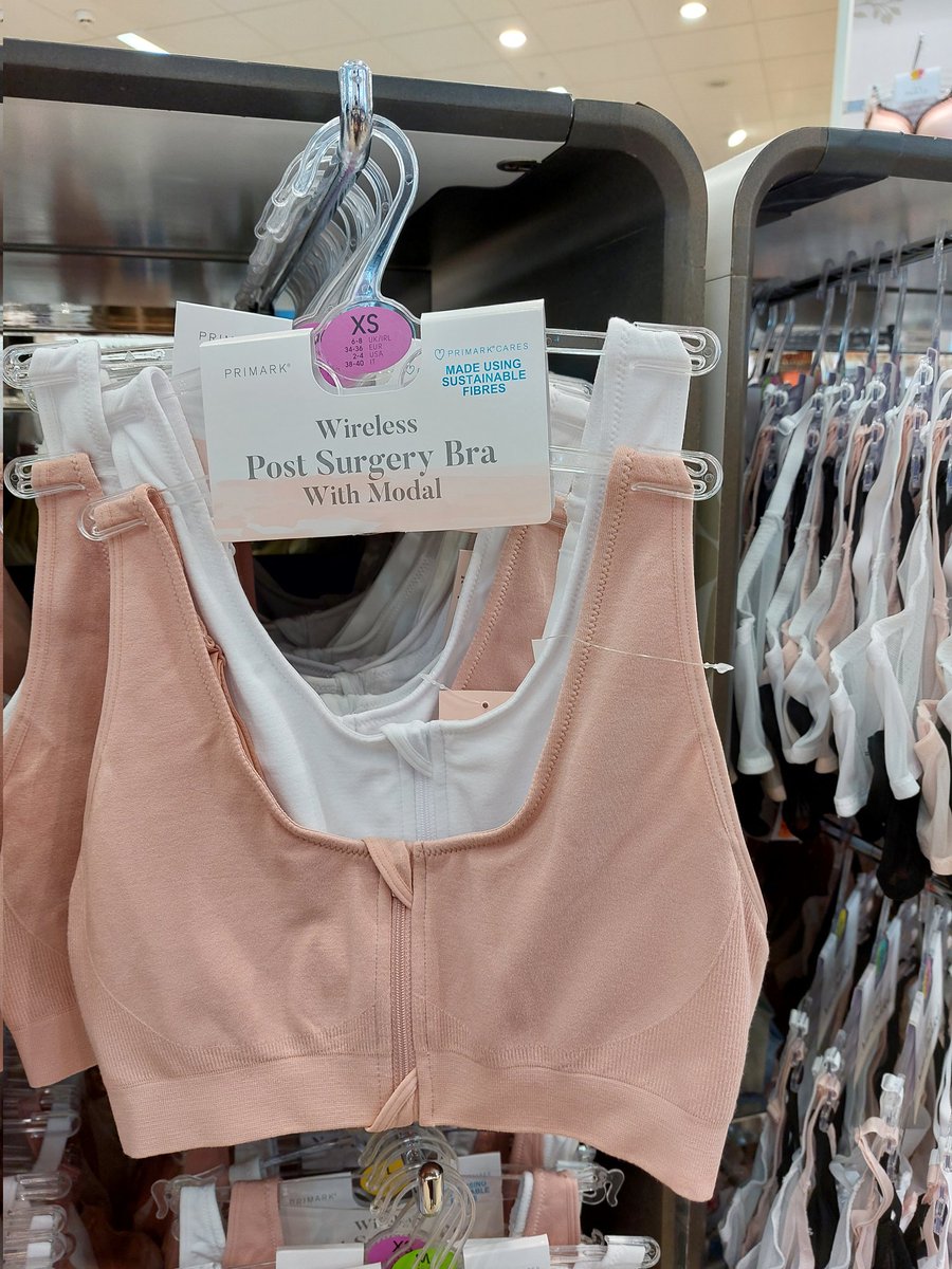 banrionbaby's tweet image. pennys going legend mode with these bras ! Wouldve been amazing for me post spinal surgery and they also have fabric covers of the zips so they dont hurt your scars !! get on it