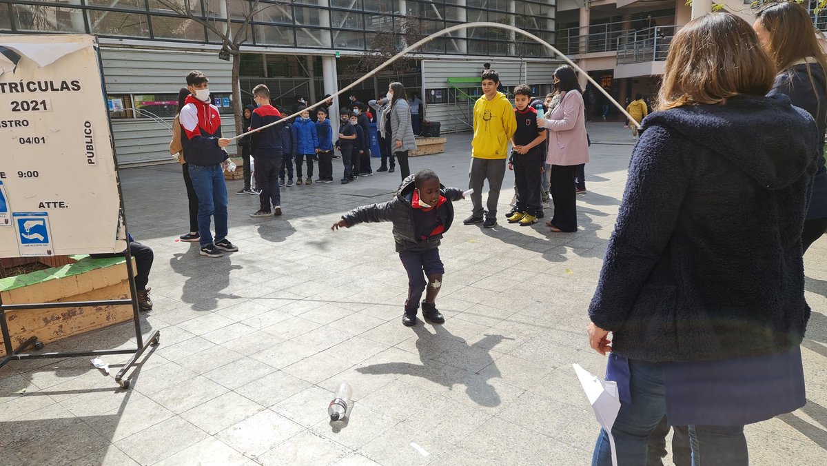Liceo San Francisco de Quito (Ex Escuela N°18) tweet media