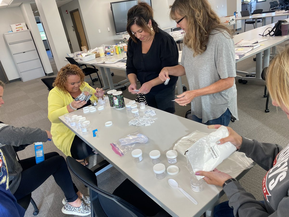 Sixth grade teachers digging into new science materials with Summit County ESC Consultant Missi Zender <a href="/WESchools/">Willoughby-Eastlake City Schools</a>