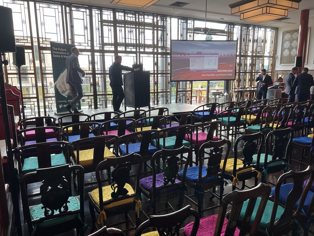BFactors's tweet photo. Die Vorbereitungen in der China Lounge Berlin zu unseren ROI MASTERS sind abgeschlossen. MORE TO COME…

 #roi #masters #moretocome #businessfactors https://t.co/8rUm4pQM0P