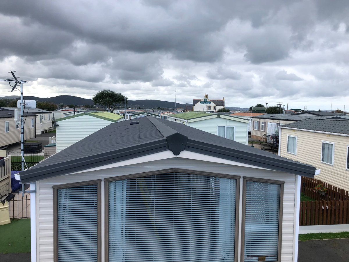 OIP Static Caravan & Lodge Refurbishments tweet media