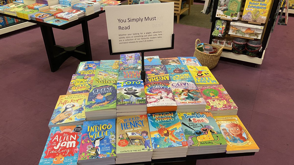 CRSains's tweet photo. Well this lovely photo of a table at Waterstones Piccadilly sent me by the even lovelier @mpowerswriter has cheered me right up today π. I spy Markβs #SpaceDetectives there on the other side too so Scooter and Fizzbee are in very good company π https://t.co/zWplxKom34