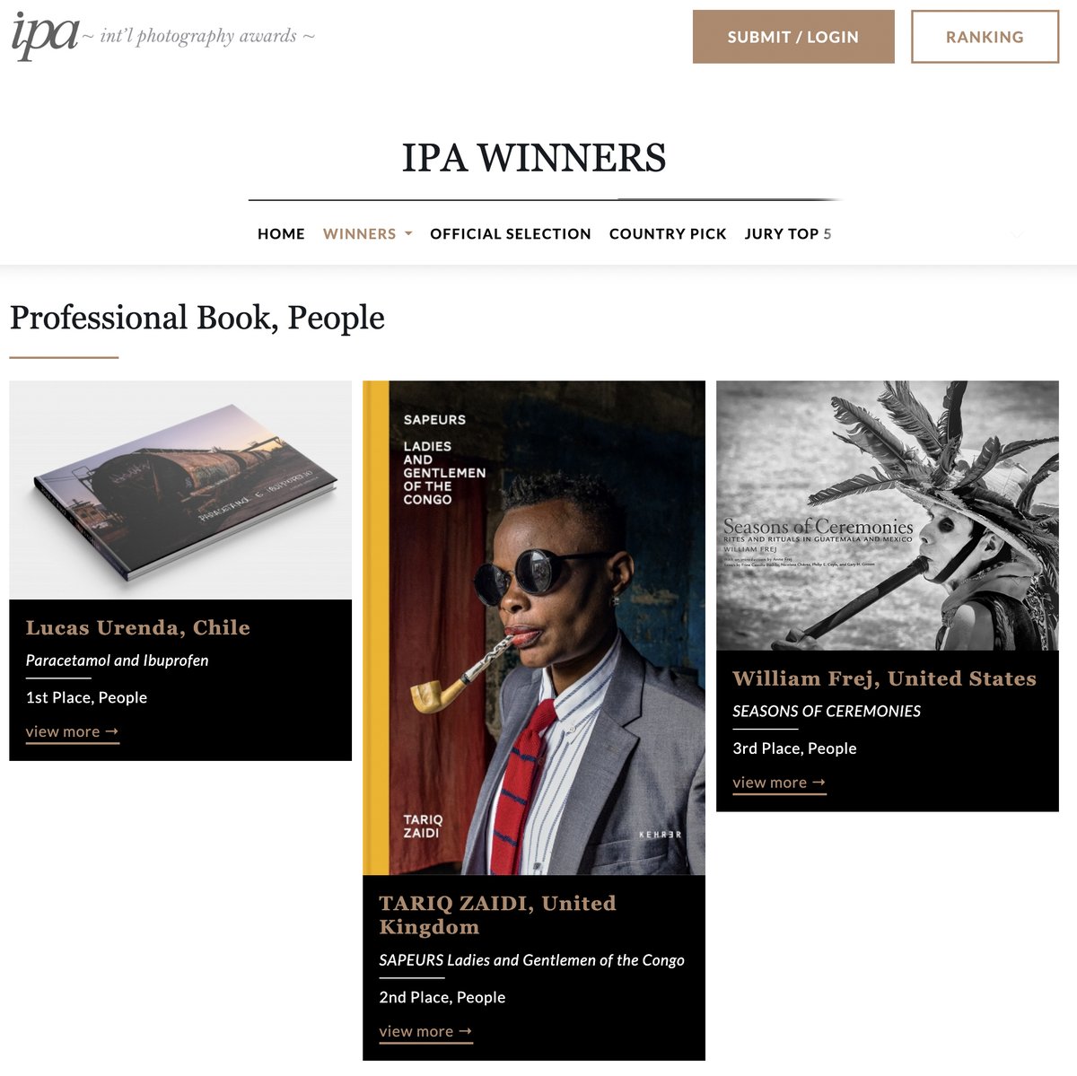 Very pleased to announce that my book 'Sapeurs Ladies and Gentlemen of the Congo' #KehrerVerlag was recognised in the “2022 @iphoto_awards competition”. Sapeurs of the Congo was awarded 2nd prize for the Photobook 'People” Category.