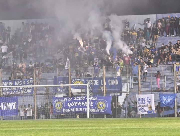 LLEGA EL DOMINGO VOY A VER AL CAMP***! 💙☀️
-
Este domingo desde las 15:45 en el Estadio Antonio Romero, el Solense irá por el titulo frente a Defensores de Formosa. El encuentro sera con ambas parcialidades, el público de Sol estará ubicado en la popular. #DaleSol #SomosFormosa