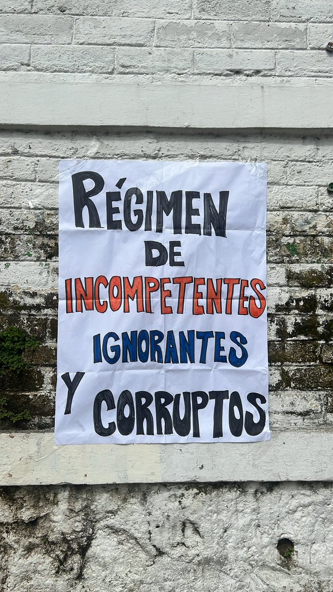 gomaxxx's tweet photo. #El15Marchamos |

¡Nuevas Ideas que se ven! 🤡🔥🇸🇻 https://t.co/T36jNm4bCb