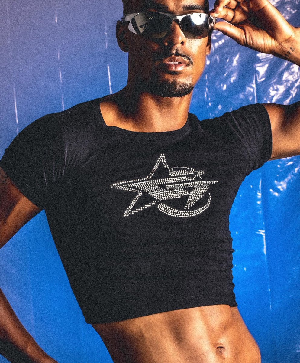 G7LABEL's tweet photo. ⭐️🖤⭐️🖤⭐️
G•BABY T {BLACK} 
Rhinestoned Swarovski Crystals

https://t.co/ig2k2DBPfY https://t.co/zgUv202VtQ