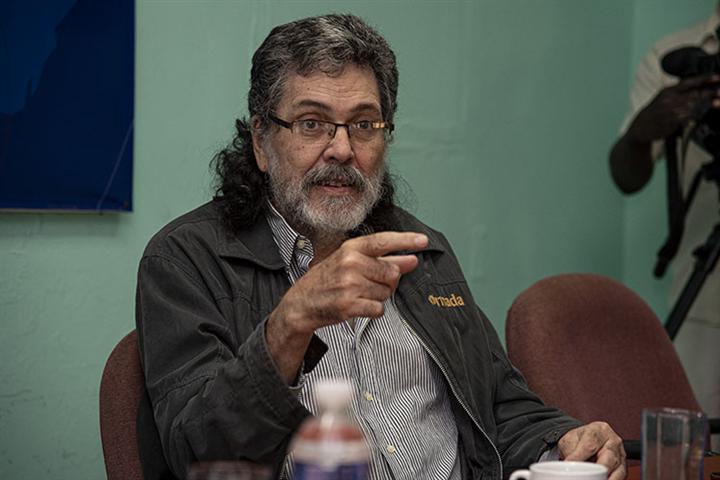universidad_uci's tweet photo. El presidente de la Casa de las Américas de #Cuba, @AbelPrieto11, denunció #Hoy los intentos de manipulación del proyecto de #CódigoDeLasFamilias, cuyo referendo nacional se realizará el próximo 25 de septiembre. #CódigoSí #CubaEsAmor #CubaPorLaPaz https://t.co/duuG1dOA5C