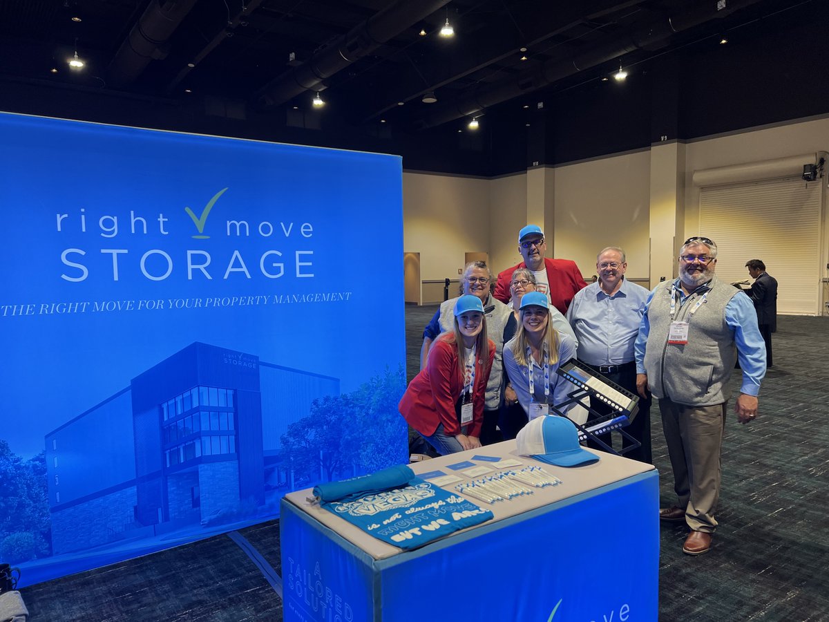 LandParkCRE's tweet photo. Congrats to @RightMoveSS and thanks to @SelfStorageAssn for putting on another awesome show!

Catch us next in Austin for @TSSATweets Fall Conference &amp; Trade Show, October 23-25!  
#selfstorage #rightmove #landparklife https://t.co/wY0irzHd8p
