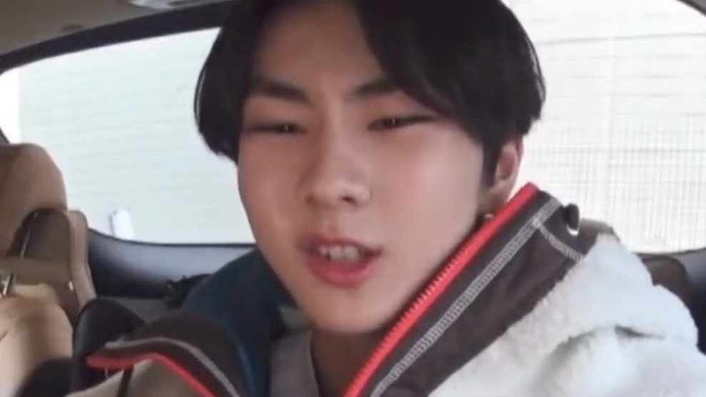 yjwprnts's tweet photo. the snowballfication of jungwon https://t.co/BNIF0K62gz