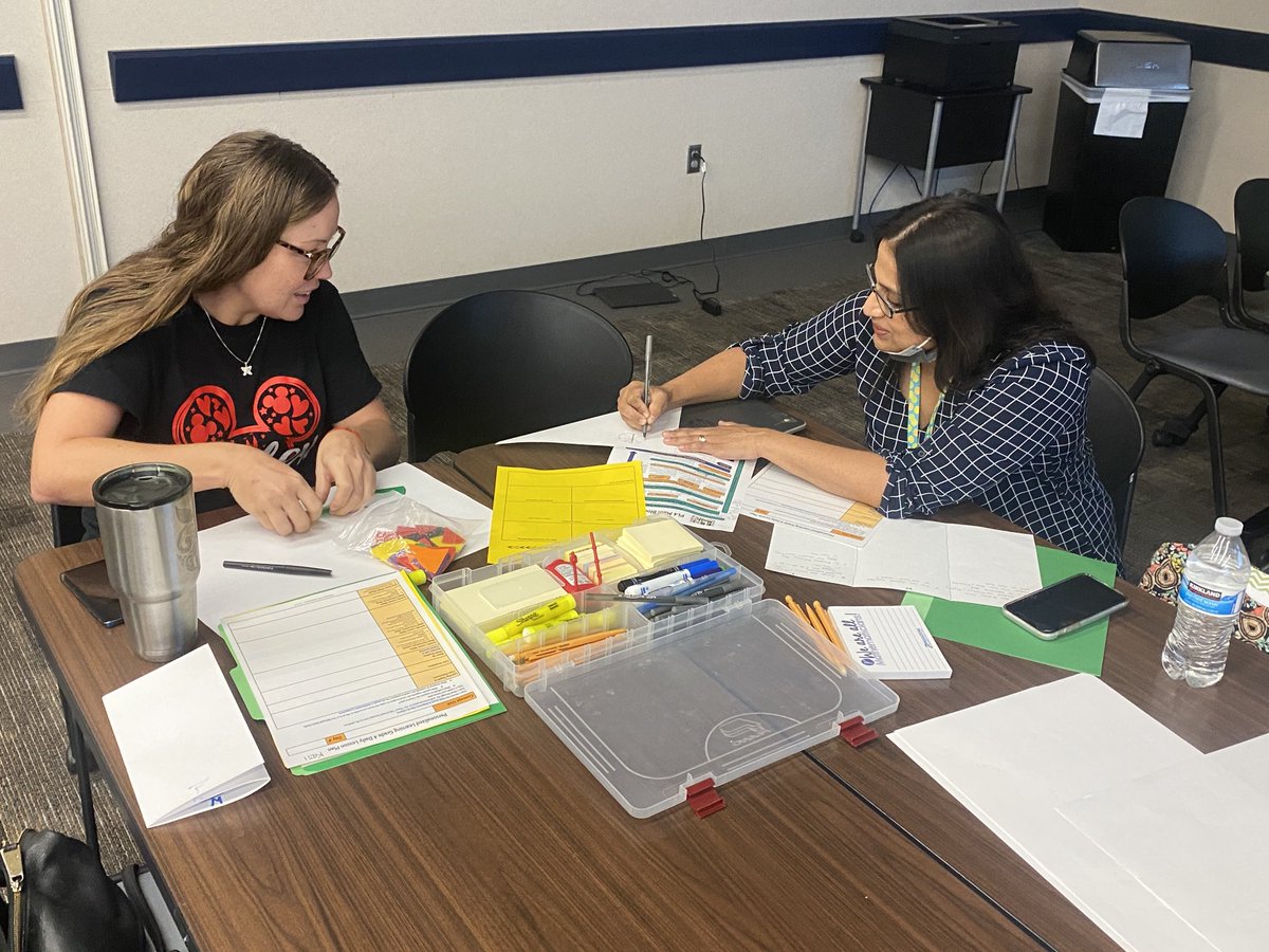 PISDESMath's tweet photo. ๐๐งฎ๐ค#PISDMathChat is going Back to the Basics (B2B)! During ETP, #PISDelemPL teachers explored how to provide just in time support during Concept Units & Focus Areas and MUCH more! https://t.co/rTfzbDf7lG