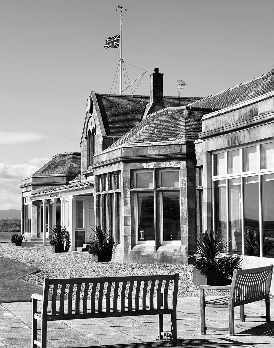 RoyalTroonGC's tweet photo. As a mark of respect, the Clubhouse, courses and practice facilities at Royal Troon will be closed on Monday, 19 September for the State Funeral of Her Majesty The Queen. https://t.co/WuDm6oSiHP