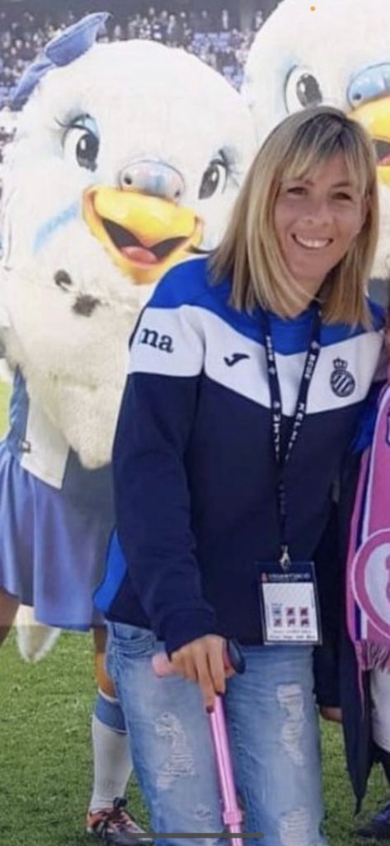 No me suele leer mucha gente, pero por favor pudo RT para este mensaje. Como muchos sabréis mi hermana sufre una enfermedad por picadura de garrapata, de la cual se tiene que hacer cargo económicamente ella sola. Se ha creado un torneo de futbol solidario en Salamanca. Sigue 👇