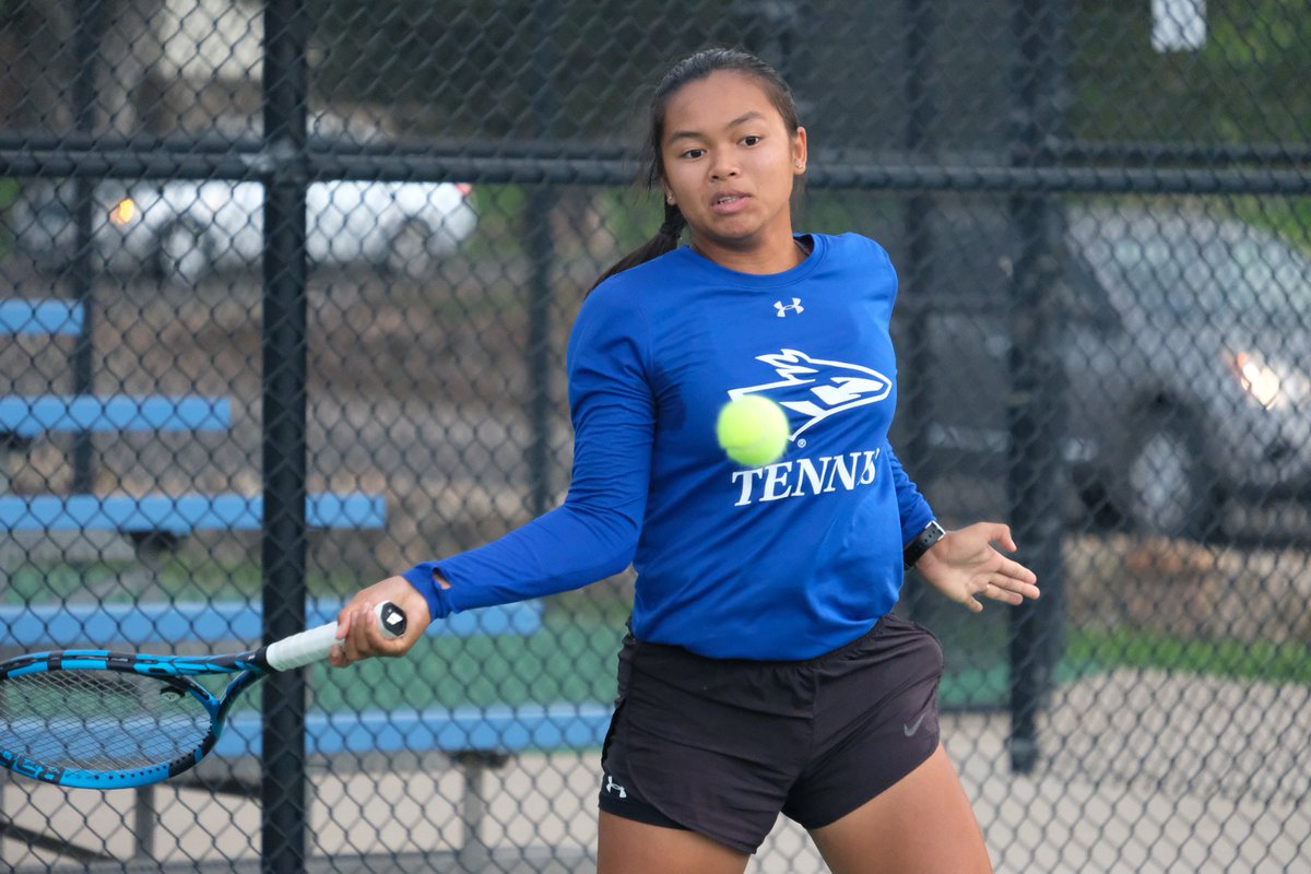 UNK_tennis tweet picture