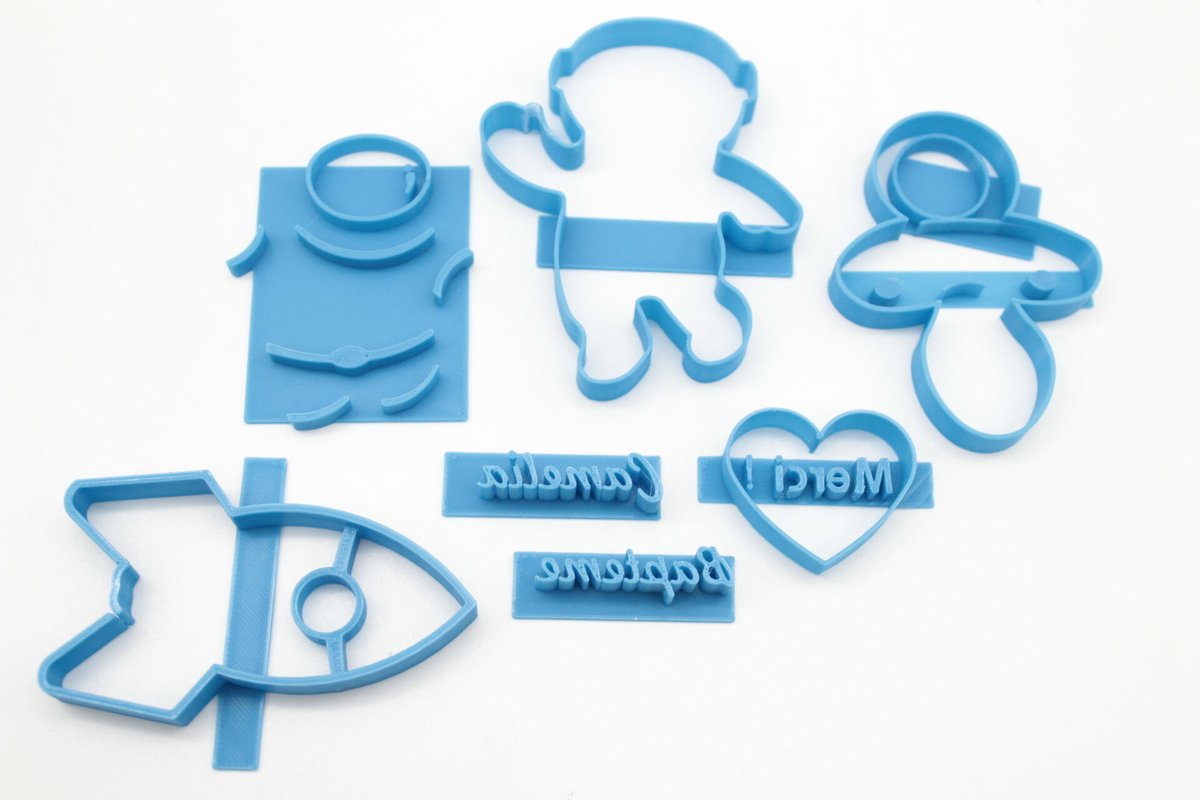Easy3D2's tweet photo. Matière : PLA Bleu Azur Emotion Tech

Imprimante : Prusa i3 MK3S+

Impression 3D à petit prix sur : https://t.co/Ni42AFJEkj 

#Prusa #3dprinting #3d #3dprint #3dprinter #design #diy #digitalart #impression3d  #newmedia #interactiveart #emergingart  #cookiescutter https://t.co/wX3mVNULmT