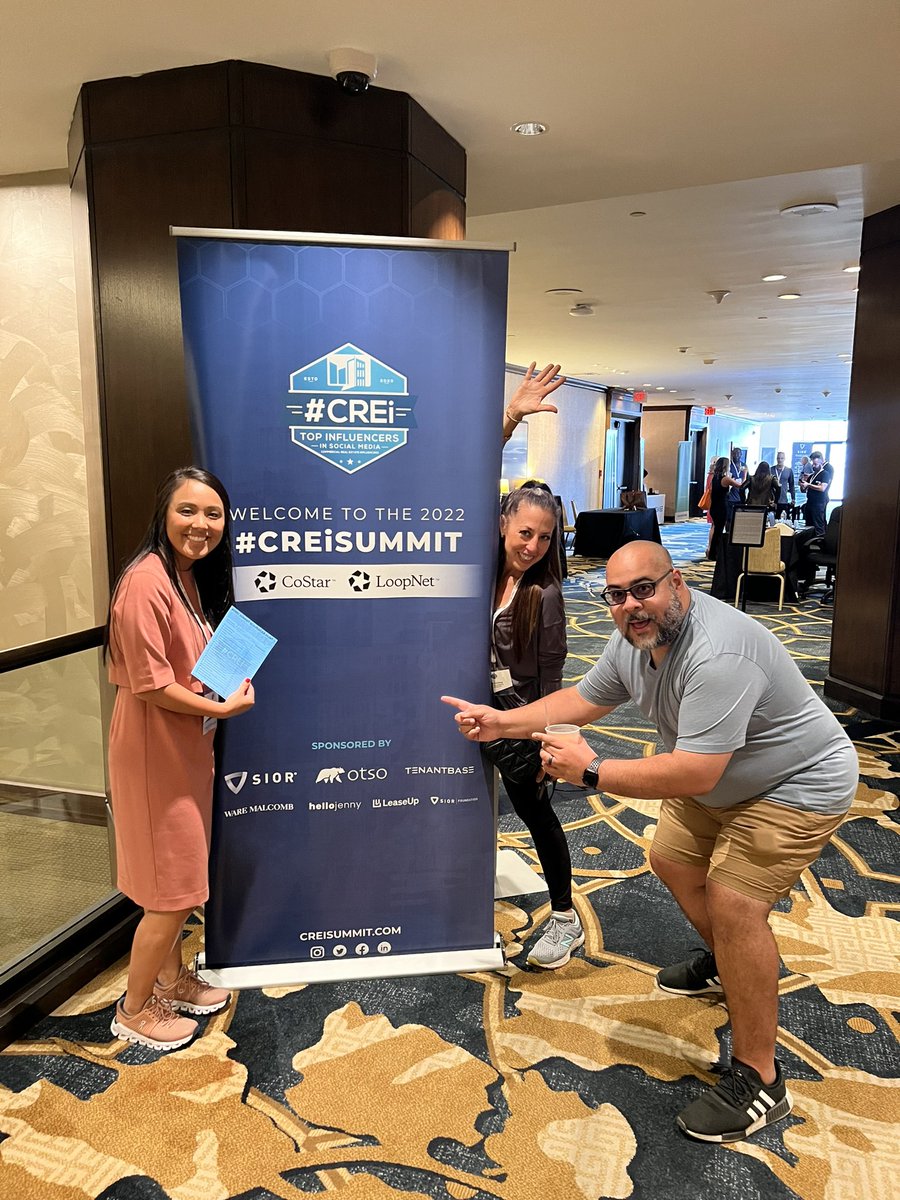 Gabriel_Gonz305's tweet image. #creiSummit @creisummit scavenger hunt Team 8 🎉🎉🎉🎉
